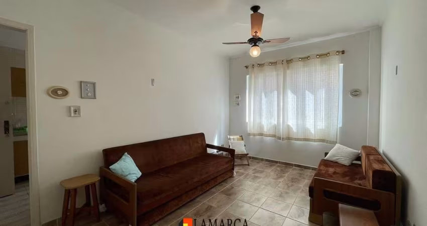 Apto. de um dormitorio a venda no Guaruja