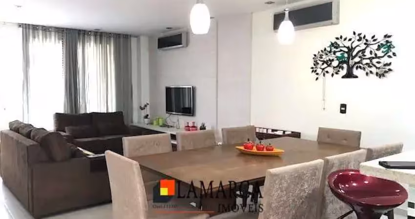Casa a venda em condomínio fechado no Guaruja