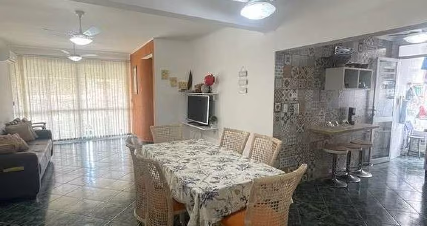Apartamento de 2 dormitórios a venda no  Guarujá