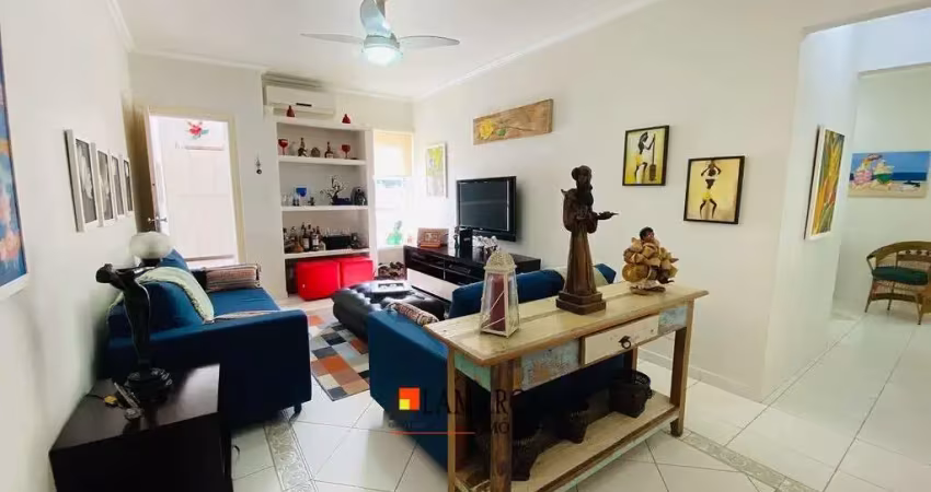 Cobertura a venda com 3 dts. em Guaruja