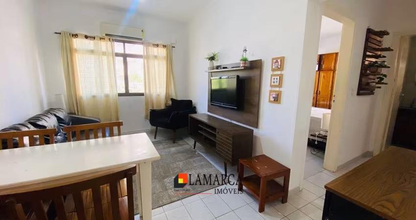 Apto. com 1 dt. a venda no Guaruja