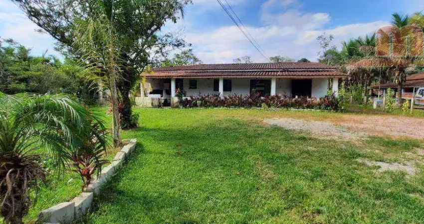 Chácara com 3 dormitórios à venda, 3000 m² por r$ 270.000,00 - parque serra mar - peruíbe/sp