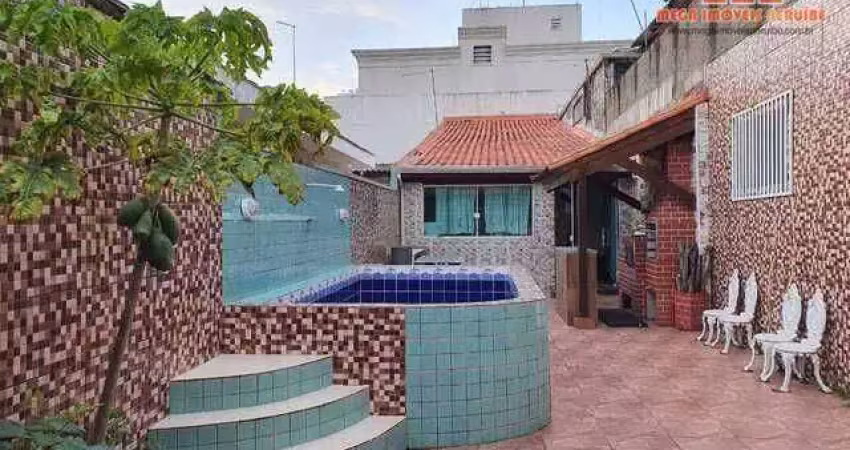 Casa 2 dts, piscina, churrasqueira, 250mts da praia