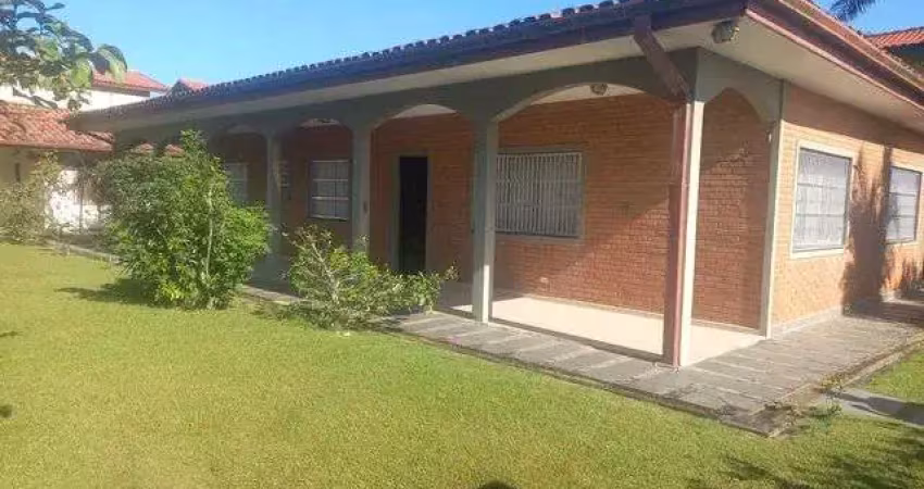 Casa com 4 dormitórios à venda, 209 m² por r$ 690.000,00 - estância balneária maria helena novaes - peruíbe/sp