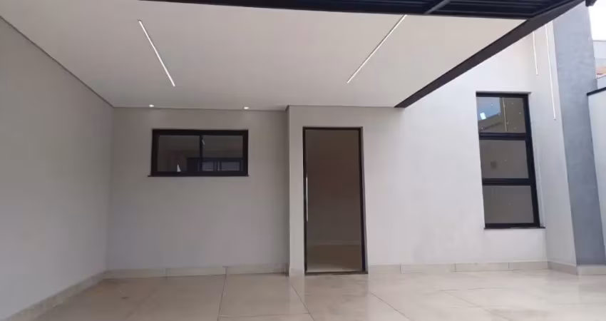 Casa recém construída 03 dormitórios, sendo 01 suíte - jardim bom sucesso