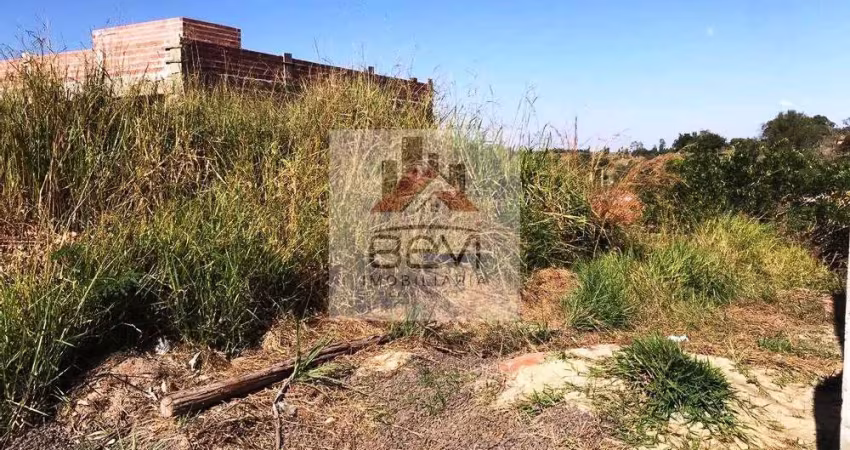 Terreno Declive no bairro Jd Porangaba - Águas de São Pedro!