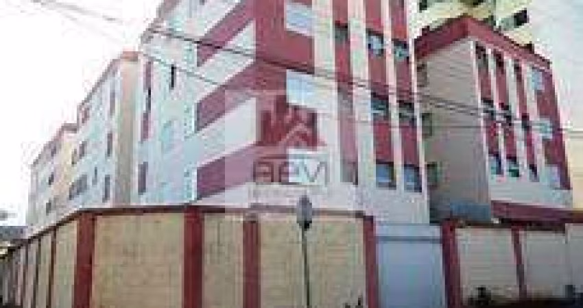 Apartamento com 3 dorms, Alto - R$ 240 mil