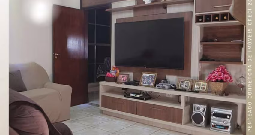 Casa para Venda em São João da Boa Vista, Jardim Recanto dos Pássaros II, 2 dormitórios, 1 banheiro, 1 vaga