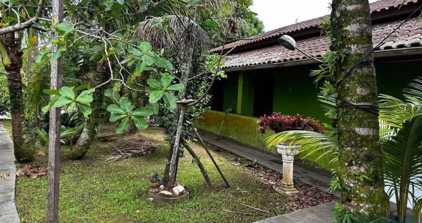 Casa para Venda em Bertioga, Indaiá, 4 dormitórios, 1 suíte, 3 banheiros, 4 vagas