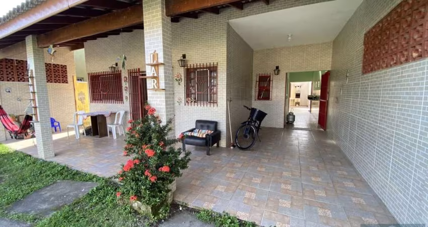 Casa para Venda em Caraguatatuba, Balneário dos Golfinhos, 3 dormitórios, 1 suíte, 3 banheiros, 6 vagas