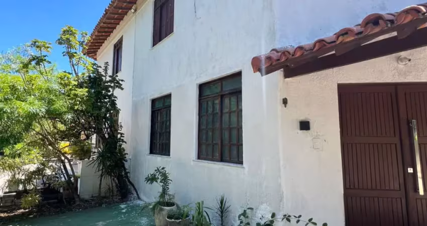 Casa em condomínio fechado com 3 quartos à venda no Stella Maris, Salvador 