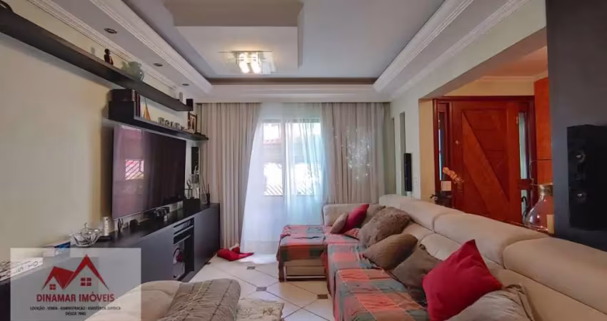 Casa com 3 quartos, 3 suítes e vaga para 4 carros na saúde