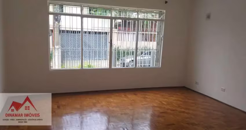 Casa para alugar com 2 quartos e 3 vagas e edícula na saúde