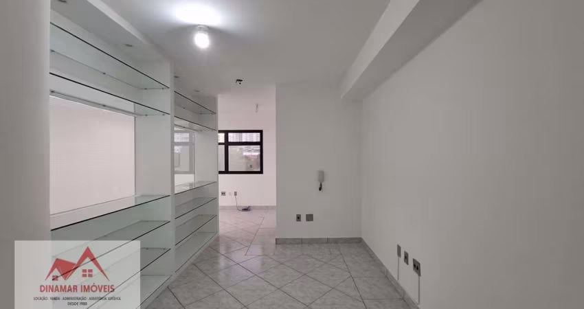 Conjunto/Sala à Venda em Bosque da Saúde - 40m² por R$235k