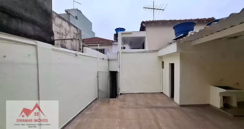 Casa com 2 quartos para alugar na Rua dos Operários, 814, Vila Brasilina, São Paulo