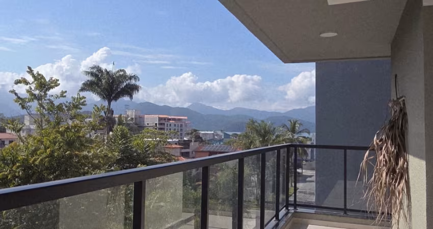 Apartamento com vista verde na praia do Itaguá