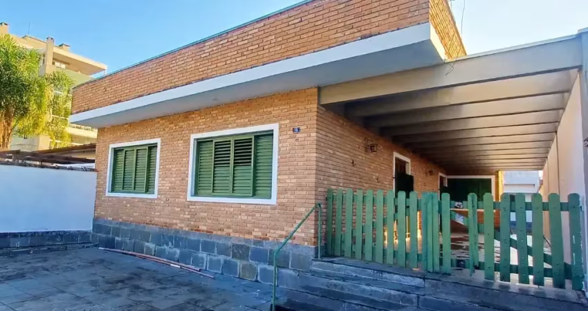 Casa a venda em ubatuba no centro perto da prefeitura