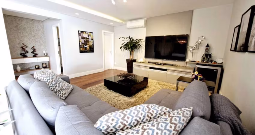 Apartamento tipo para venda com 3 quartos, sendo 3 suítes, 258m²