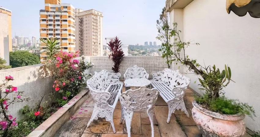 Cobertura para venda com 3 quartos, sendo 3 suítes, 620m²