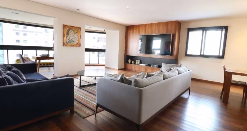 Apartamento tipo para venda com 3 quartos, sendo 3 suítes, 163m²