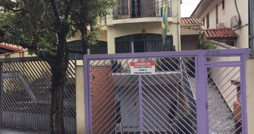 Casa em Butantã com 240m², 5 quartos, 1 vaga.