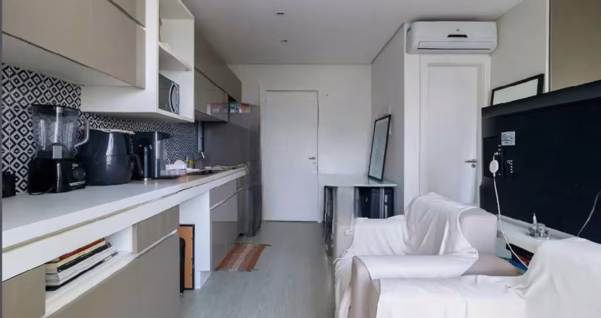 Studio com 31 m², moveis planejados de qualidade e varanda integrada com vaga de garagem livre à venda no bairro Alto da Boa Vis