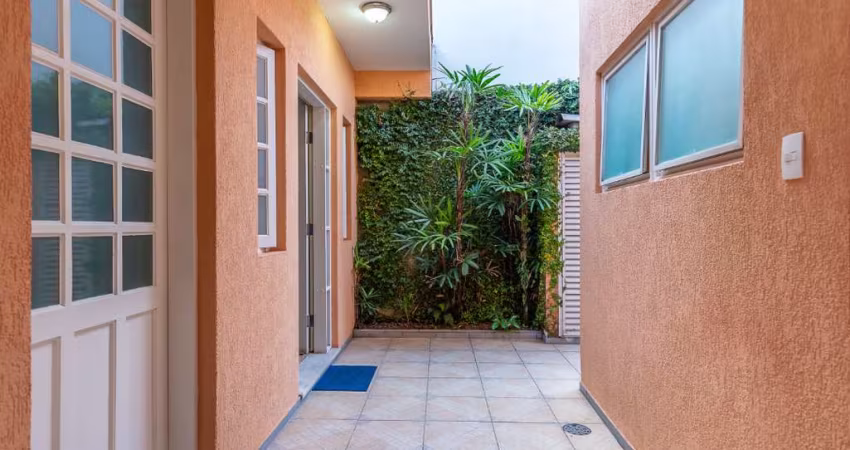Casa com 220 m², 4 quartos sendo 2 suítes à venda no bairro Jardim Paulistano.