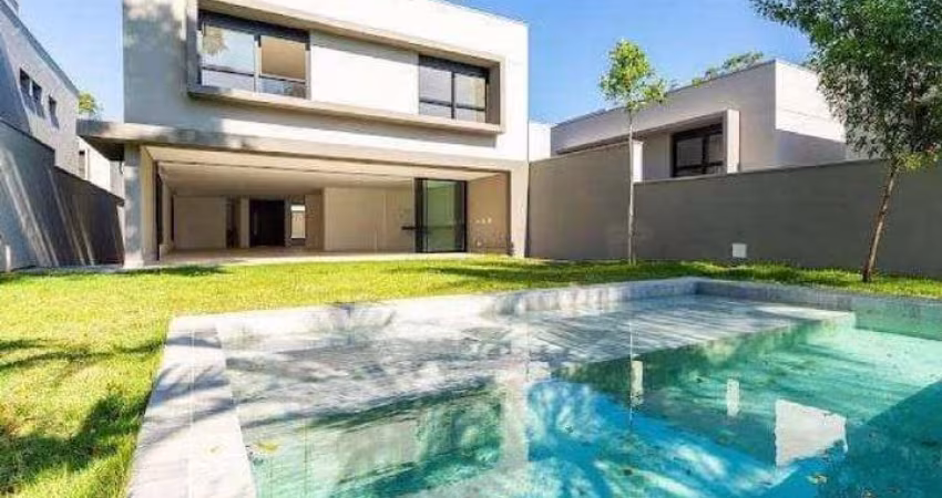 Casa em Condomínio à Venda com 845m², 4 dormitórios, 4 suítes, 2 salas e 6 vagas!!!