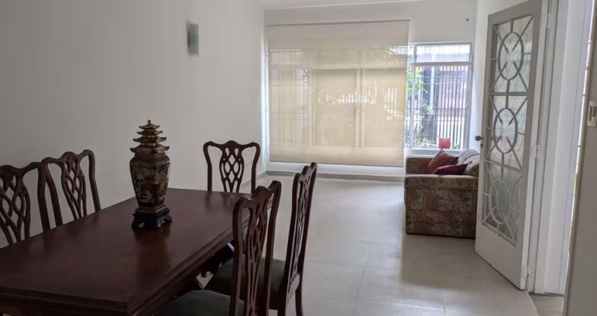 Linda Casa no Brooklin com 159m²!