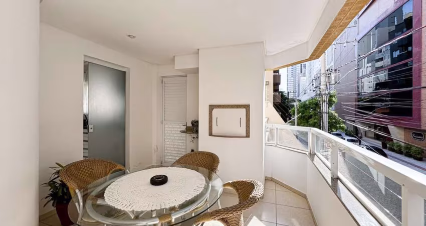Apartamento com Terraço para Venda em Balneário Camboriú, CENTRO, 3 dormitórios, 1 suíte, 2 banheiros, 2 vagas