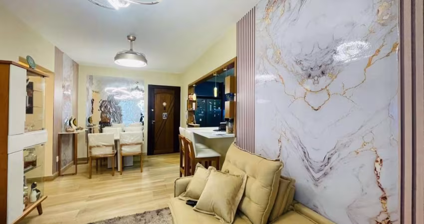 Apartamento Zona Central para Venda em Balneário Camboriú, CENTRO, 2 dormitórios, 1 suíte, 2 banheiros, 1 vaga
