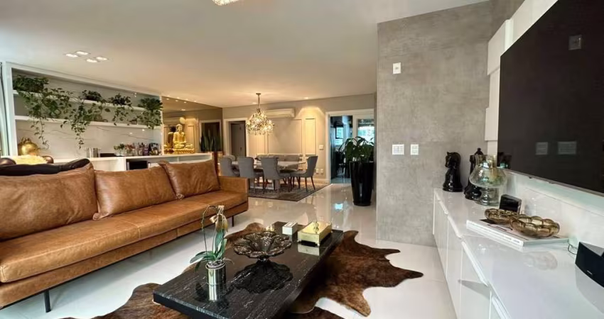Apartamento Zona Central para Venda em Balneário Camboriú, CENTRO, 4 dormitórios, 4 suítes, 5 banheiros, 3 vagas