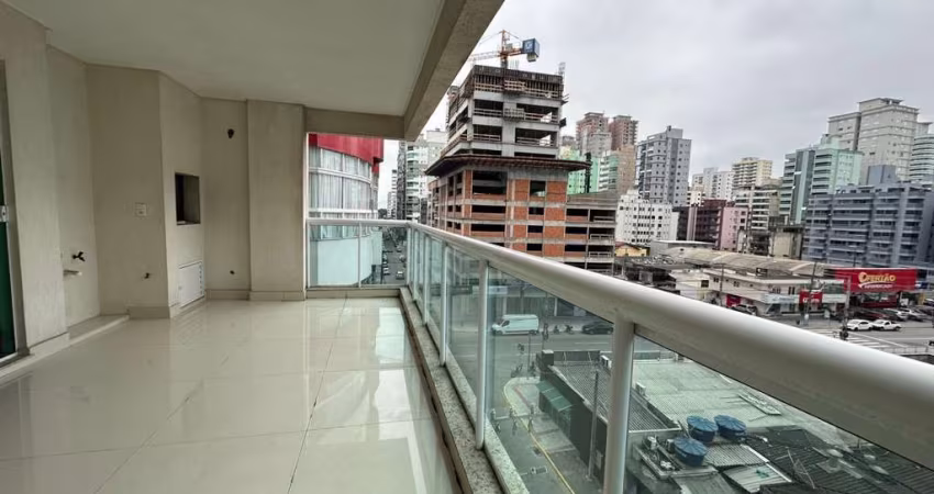 Apartamento Quadra Mar para Venda em Itapema, MEIA PRAIA, 4 dormitórios, 4 suítes, 5 banheiros, 2 vagas