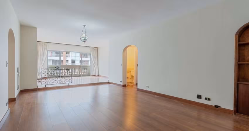 Apartamento tipo para venda com 3 quartos, sendo 1 suíte, 137m²