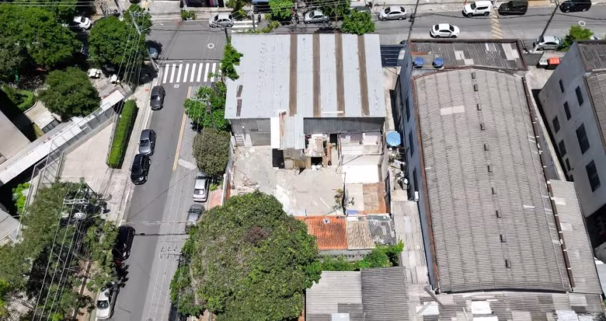 Terreno comercial para venda, 914m²
