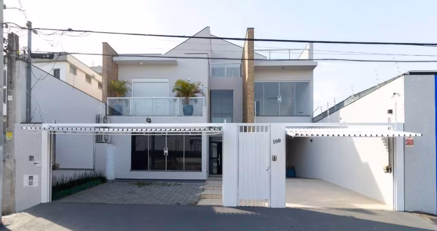 Casa tipo para venda com 4 quartos, sendo 4 suítes, 615m²