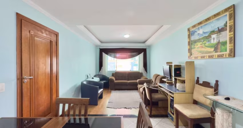 Casa tipo para venda com 3 quartos, sendo 1 suíte, 167m²