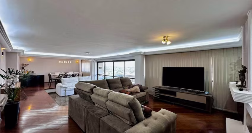 Apartamento tipo para venda com 4 quartos, sendo 2 suítes, 274m²