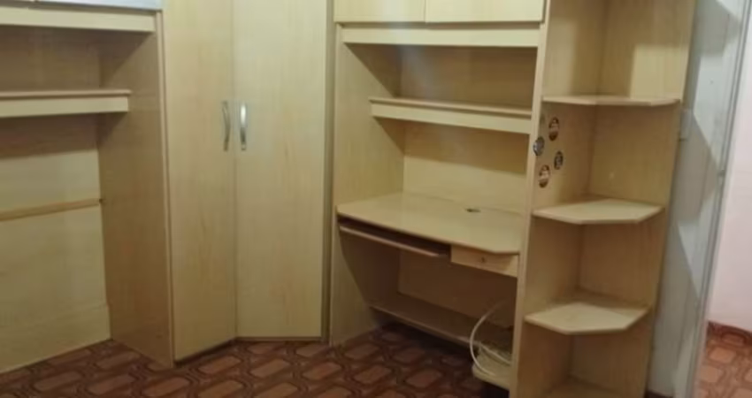 Casa tipo para venda com 3 quartos, 207m²