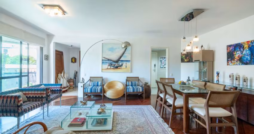 Apartamento tipo para venda com 2 quartos, sendo 2 suítes, 137m²