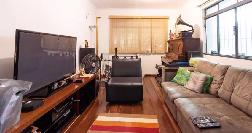 Casa à venda com 245m², 3 quartos e 2 vagas