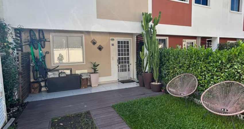 Linda casa a venda em Vargem Pequena com 3 quartos 1 suíte em um belíssimo condomínio clube !