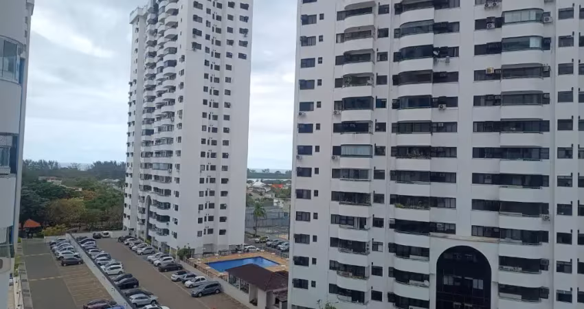 Lindo apartamento a venda todo mobiliado 3 quartos 1 suíte com 84m² em um belo condomínio clube !