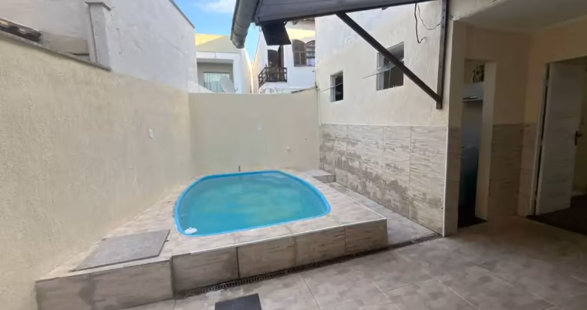 Casa com 3 quartos para alugar no Jardim Excelsior, Cabo Frio 