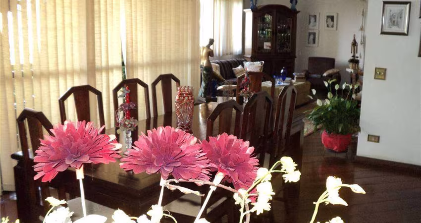 Apartamento com 4 dormitórios à venda, 200 m² por R$ 1.297.000,00 - Vila Ema - São José dos Campos/SP