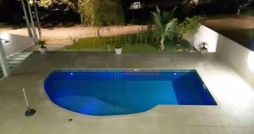 Casa com 4 dormitórios à venda, 342 m² por R$ 957.000,00 - Chácaras Santa Rita - Caçapava/SP