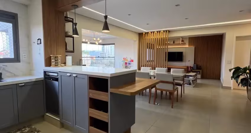 Belíssimo apartamento a venda, possui 3 suítes 128m² + depósito - 3 vagas - bairro vila assunção santo andré - sp.