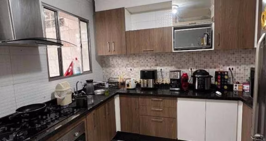Sobrado com 2 dormitórios à venda, 120 m² por R$ 400.000,00 - Vila Carmosina - São Paulo/SP