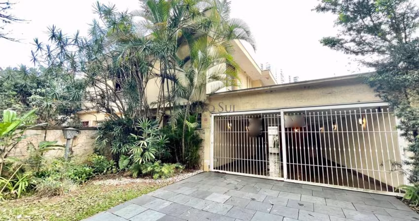 Casa com 5 quartos à venda na Avenida Manoel dos Reis Araújo, 230, Jardim Marajoara, São Paulo