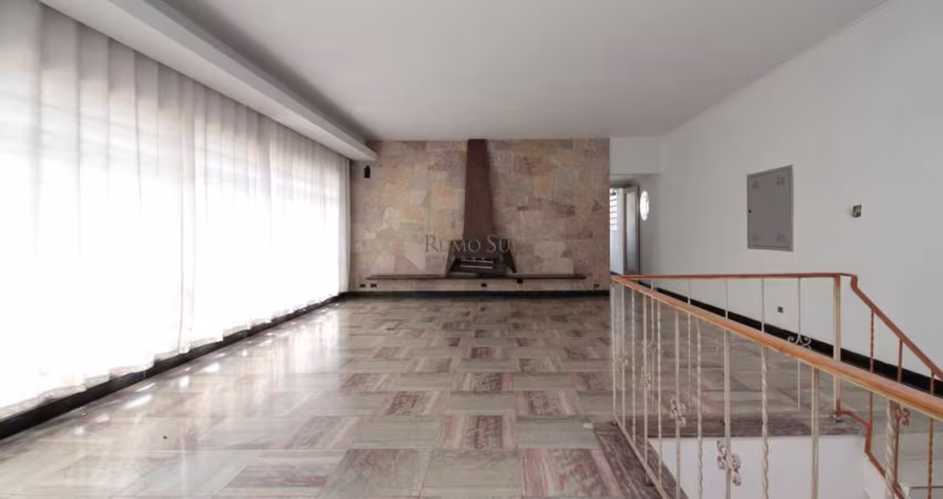 Casa à venda na Rua Nova York, 1117, Brooklin Paulista, São Paulo